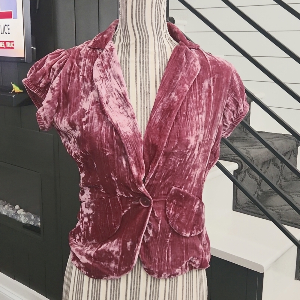 Dolled Up Crushed Velvet Blazer Top